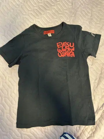 EVISU 블랙 반팔 T셔츠