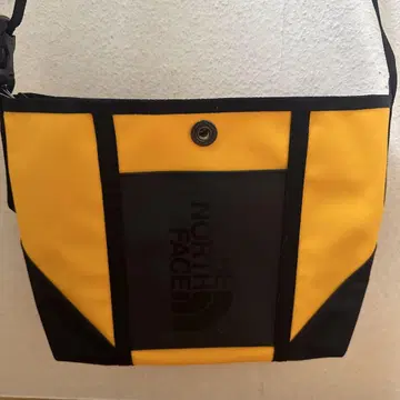 THE NORTH FACE BC Sacoche 서밋 골드 4L