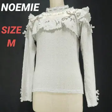 NOEMIE 노에미 메니 펄 리본 데콜테 레이스 티셔츠 프릴 M