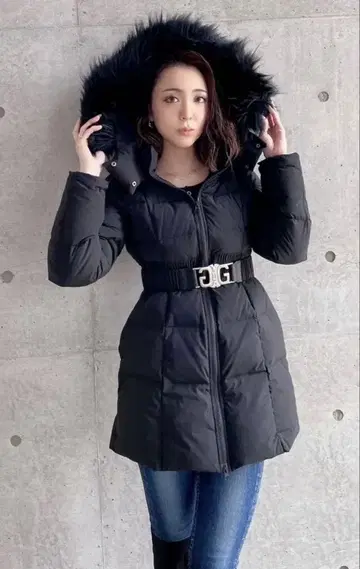 GYDA 롱다운 코트 2023