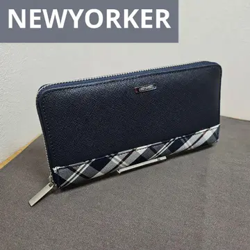[ 미사용 ] NEWYORKER 라운드 지퍼 장지갑