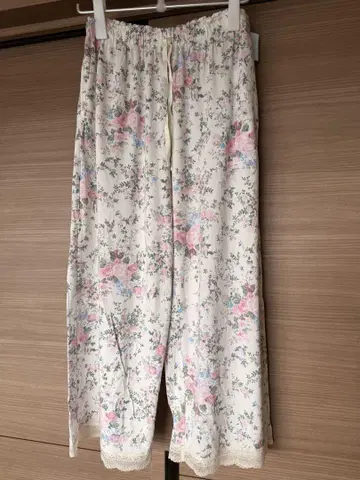 택 포함 새상품 키드 블루 룸웨어 팬츠