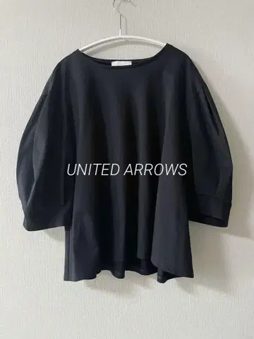 새상품급 24SS UNITED ARROWS 코쿤 슬리브 티셔츠