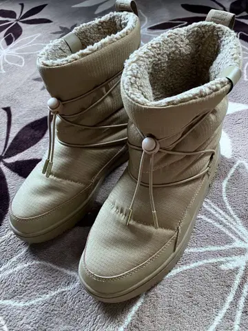 PUMA 우먼 스노우 부츠 베이지 23.5cm