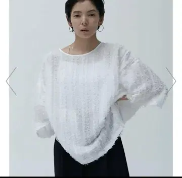 새상품 brown and street 프린지 상의