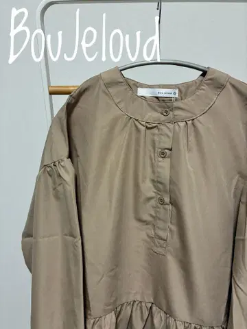BouJeloud 허리 절개 셔츠 원피스