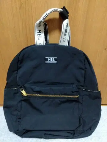 메이 컴팩트 백팩 블랙