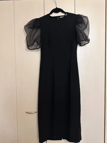[ 새상품급 ] ZARA 블랙 원피스