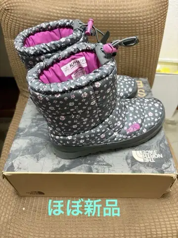THE NORTH FACE 눕시 부티 ALPHADRY 꽃무늬 부츠