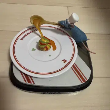 Happy 복권 / PIXAR 2025 E상 [ 레미제라블 레스토랑 ]