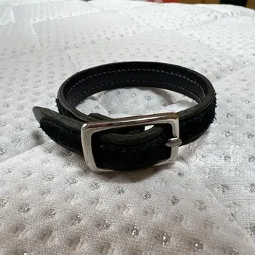 Votica 가죽 팔찌