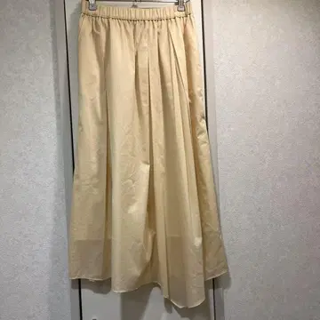 플레어 스커트 크림