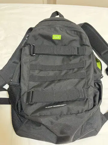 HUF 블랙 백팩 24L