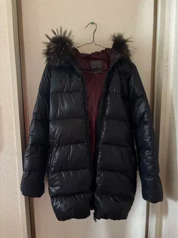 DUVETICA 블랙 다운 자켓 40