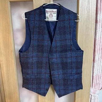 Harris Tweed 네이비 체크 베스트