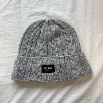 PALACE 케이블 니트 모자 그레이