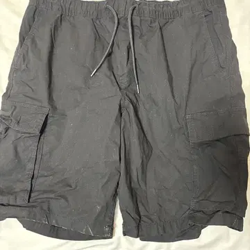 블랙 카고 숏팬츠
