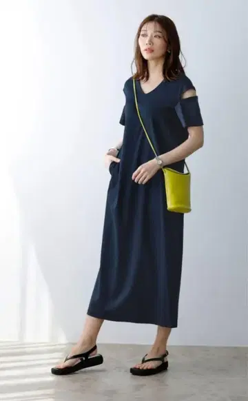 [새상품] 스타일 델리 네이비 반팔 롱 원피스