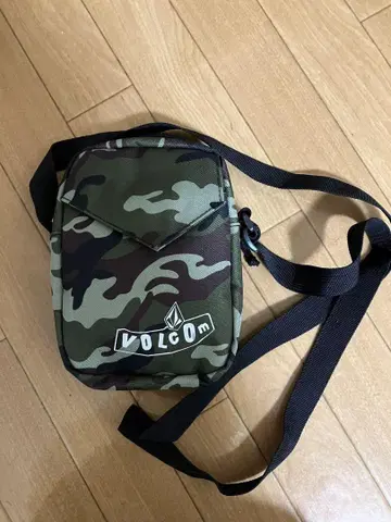 VOLCOM 카모플라쥬 숄더백 O/S