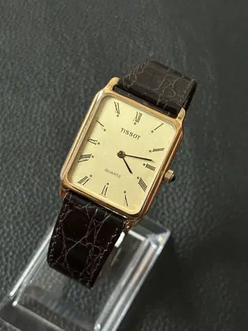 TISSOT 쿼츠 손목시계 골드/베이지 빈티지 스퀘어