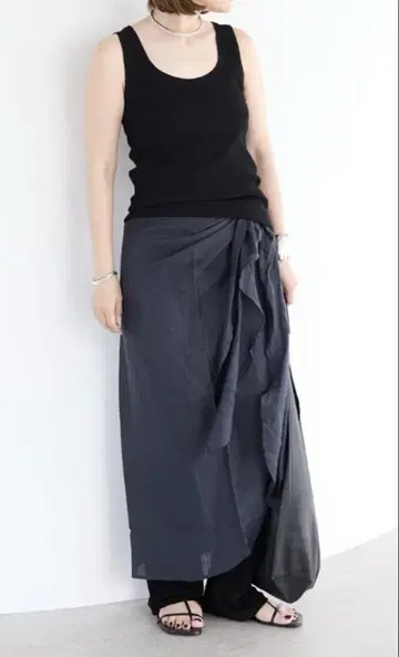 두지엠 클라세 MIKOH sylvieWRAPSKIRT