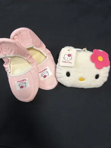 헬로키티 핸드폰 슬리퍼