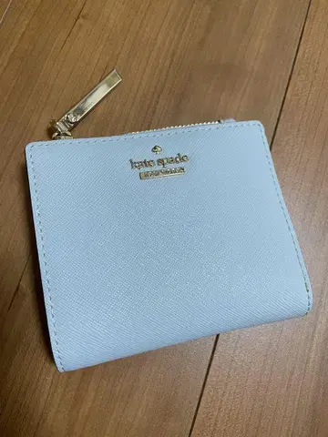 KATE SPADE 이단 접이식 지갑