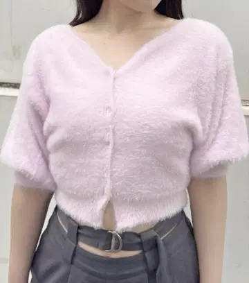 머큐리 듀오 미니 샤기 컴팩트 가디건 화이트