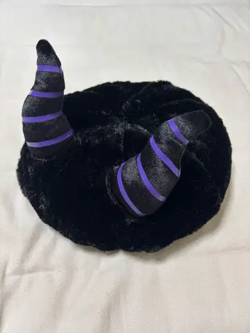 디즈니랜드 말레피센트 뿔 달린 모자 58cm