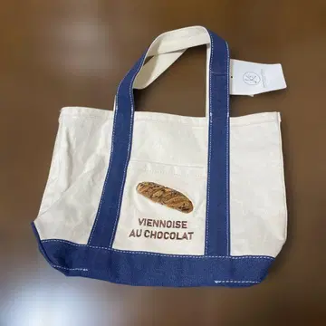 새상품 사만사 모스모스 MAISON KAYSER 빵 자수 캔버스 백