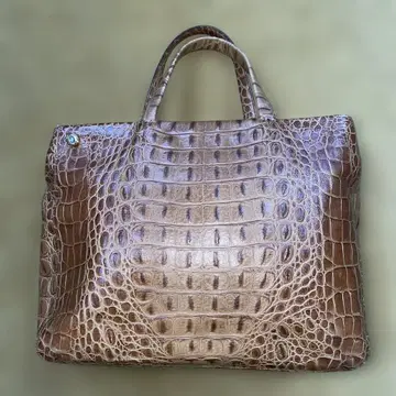 [ 새상품급 ] FURLA 브라운 크로커다일풍 토트백 훌라