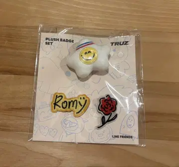 Treasure truz romy 봉제 인형 핑 배지 세트
