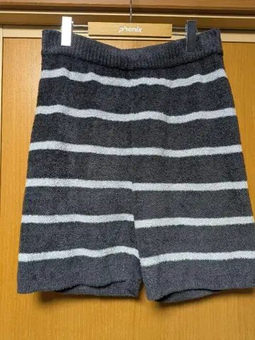 젤라또피케 숏팬츠