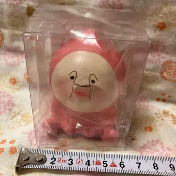 새상품 카쿠레모모지리 스퀴즈 피규어