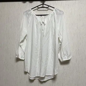 UNIQLO 상의