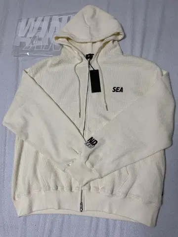 WIND AND SEA 후드 부착 지퍼 후드티 아이보리