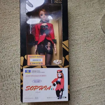 SOPHIA 리미티드 에디션 피규어
