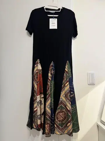 택 포함 미사용 새상품 ZARA 자라 스카프 디자인 원피스 블랙