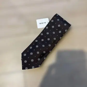 팔질레리 블랙 꽃무늬 실크 넥타이