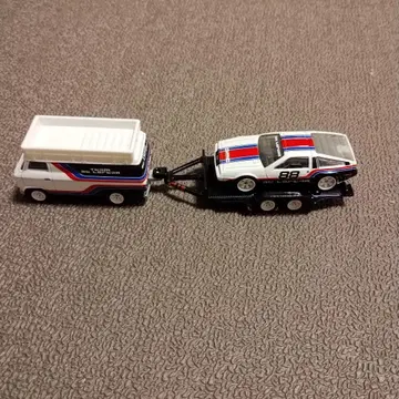 Hot Wheels DMC DeLorean 트레일러 포함