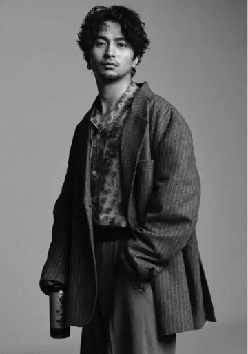 레어! 츠네다 착용 자켓