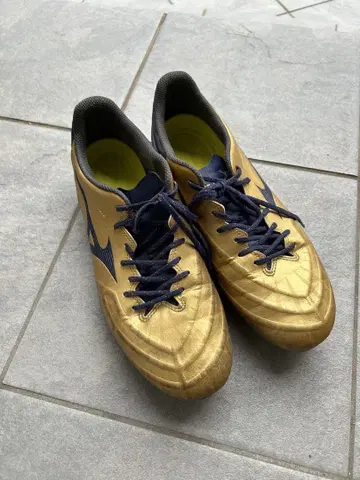 Mizuno 축구화 골드/네이비