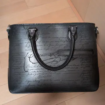 BERLUTI 투주르 XS