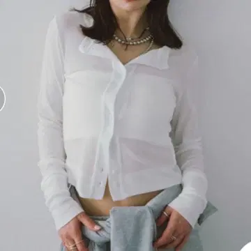 HANNE 시어 리브 가디건 화이트
