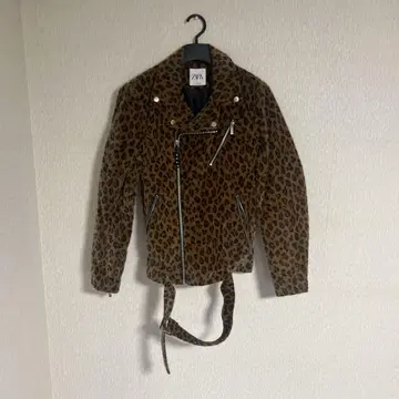 ZARA 레오파드 무늬 라이더 자켓 S사이즈