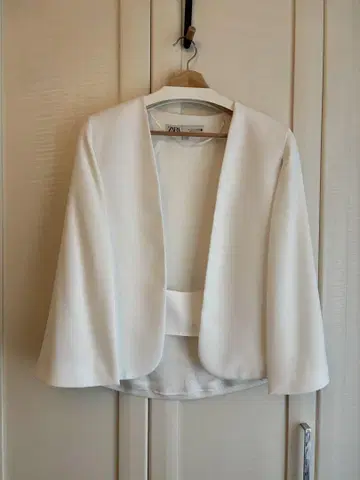 ZARA ZW 컬렉션 케이프 자켓 화이트 M