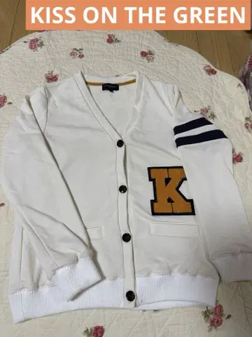[새상품급] 키스온더그린 가디건 사이즈 2