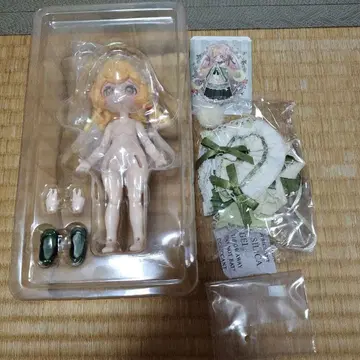 새상품 식용 불가 인형 월비시간 국월