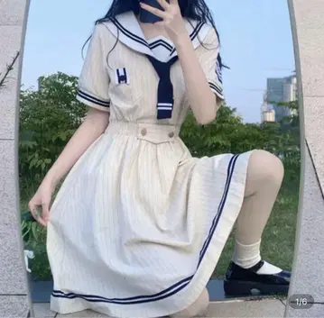 세일러 카라 스트라이프 원피스
