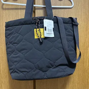 kiu 숄더백